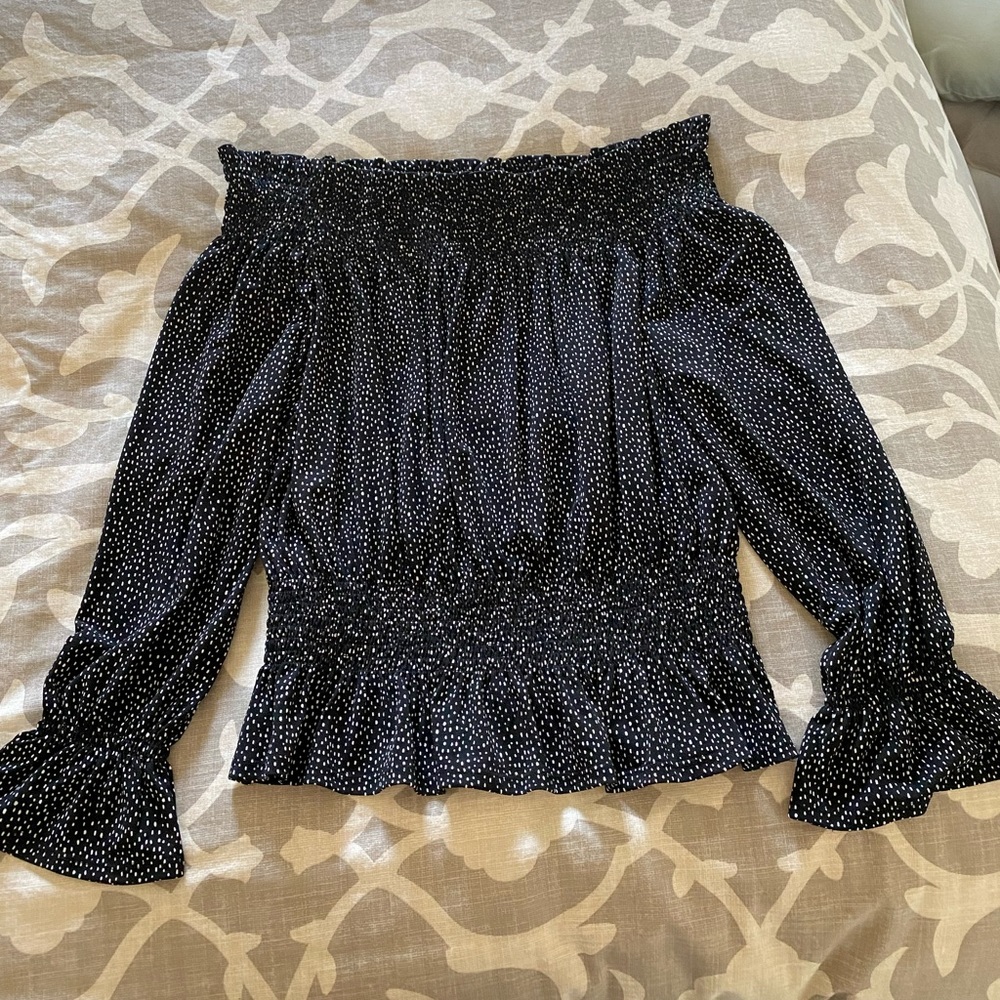 Off shoulder peplum top